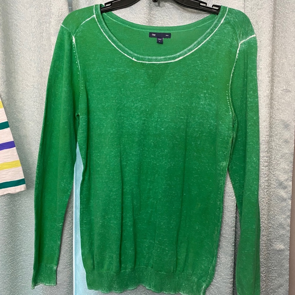 COPY - Gap Factory lightweight shamrock green sweater